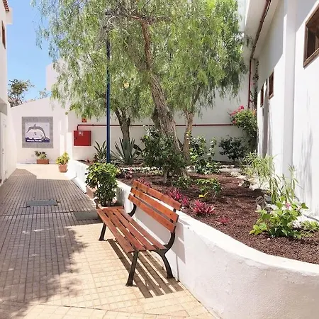 Con Vistamar Y Piscina Climatizada En Garden Apartment Playa Fanabe